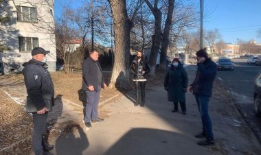 Vinerea sanitară în sectorul Rîșcani Comisia sanitară din cadrul Preturii sectorului Rîșcani în conlucrare cu Î. M. „Aso...