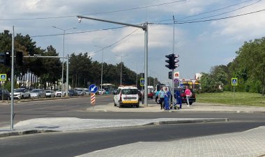 Banda de virare suplimentară de la intersecția străzilor Calea Orheiului și Studenților este gata pentru exploatare....