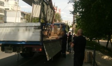 Lucrările de renovare a stațiilor continuă     Pretura sectorului Rîșcani informează despre executarea lucrărilor de dem...