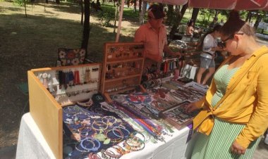 TÎRG DE CARITATE, organizat de AO „Copii Ploii"