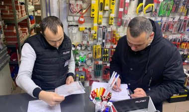 Agenți constatatori din cadrul Preturii sectorului Rîșcani zilnic inspectează teritoriul sectorului administrat.