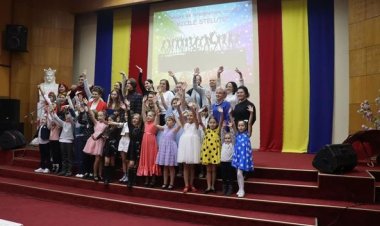 Concurs de interpretare vocală „MICILE STELUȚE”