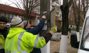 Demontarea și evacuarea de pe terenurile proprietate publică a instalațiilor de limitare a accesului, montate ilegal