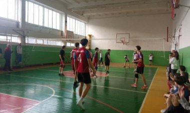 Competiții "Cupa Preturii sectorului Rîşcani la Volei" (echipe masculine)