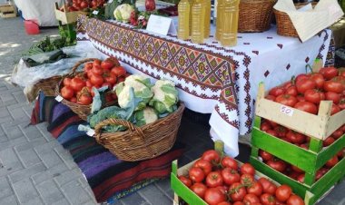 Târguri cu produse autohtone în sectoarele capitalei, în weekend-ul 05-06 august 2023     Primăria Municipiului Chișinău...