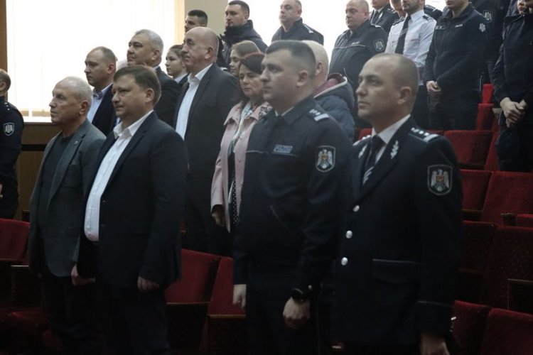 Felicitări de ziua Poliției Naționale      Pretura sectorului Rîșcani transmite cele mai bune gânduri de sănătate și res...