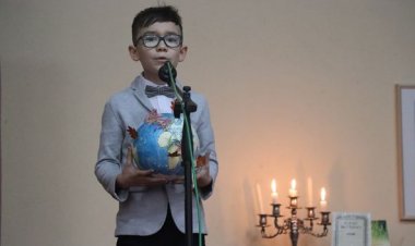 „Concursul declama­torilor” În incinta Sălii de festivități a Pretur­ii sectorului Rîșcan­i, s-a desfășurat „Concursul d...