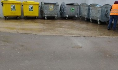 Lucrările de întreținere a sectorului     Pretura sectorului Rîșcani împreună cu ÎMPSL Rîșcani, ÎMGFL 17-23, Î. M. „Asoc...