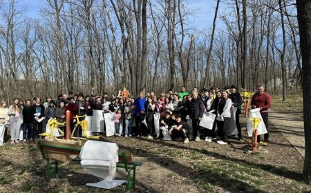 Acţiune de curăţenie în cadrul campaniei de salubrizare „Curățenia generală de primăvară"