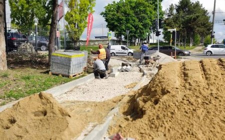 ✅Au fost reluate lucrările de amenajare a trotuarului din str. Socoleni intersecție cu str. Calea Orheiului