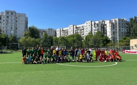 În sectorul Rîșcani s-a dat start Turneului Republican de minifotbal .