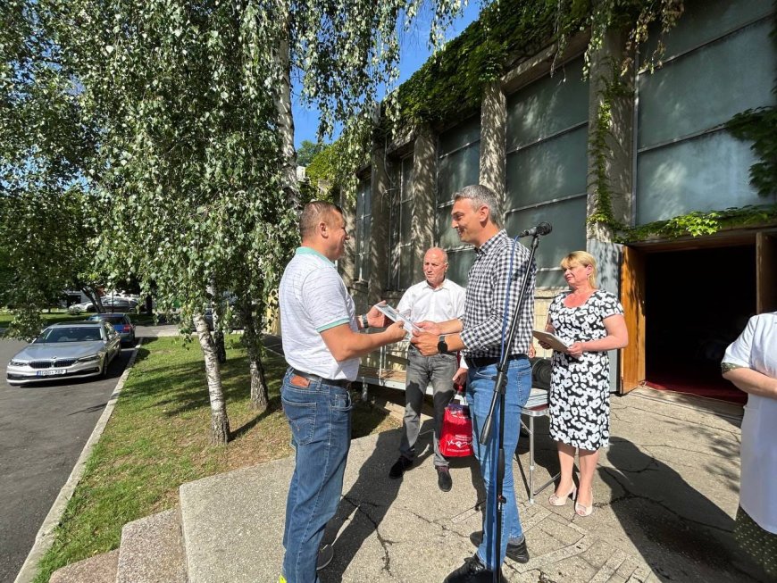 Astăzi, 11.06.2024, s-a desfășurat donarea voluntară de sânge și componente sangvine în cadrul Preturii sectorului Rîșcani.