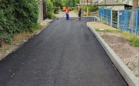 ✅Continuă lucrările de reabilitare a căilor de acces către instituțiile de învățământ și de educație timpurie din Capitală