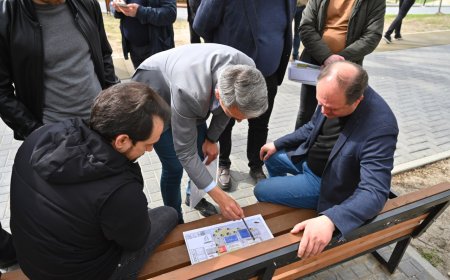 ✅În Parcul ,,Dumitru Rîșcanu" din str. Braniştii, au început lucrările de amenajare a  zonei de sport, cu mai multe terenuri multifuncționale.