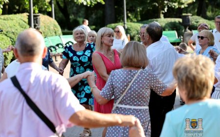 Spectacole muzicale în Parc, pentru persoanele de vârsta a treia, în weekendul: 31 august – 01 septembrie 2024