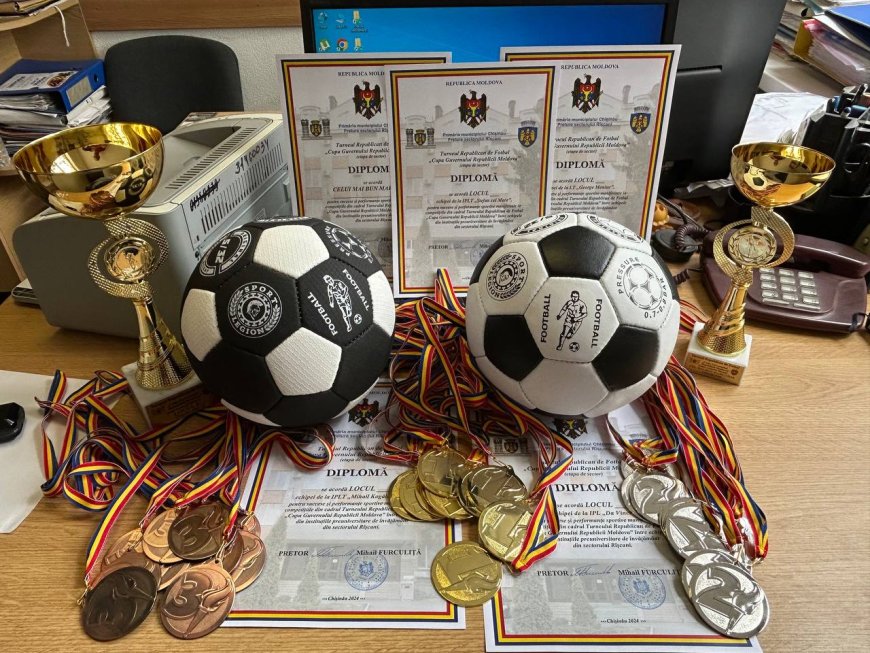 Competiții sportive la fotbal în în sectorul Rîșcani al Capitalei.