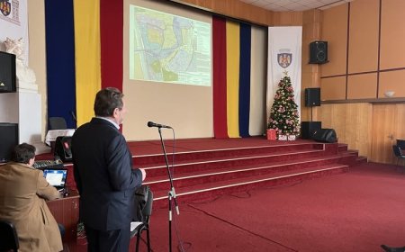 Consultarea publică pe marginea proiectului „Planul urbanistic zonal pentru teritoriul cuprins în perimetrul străzilor T...