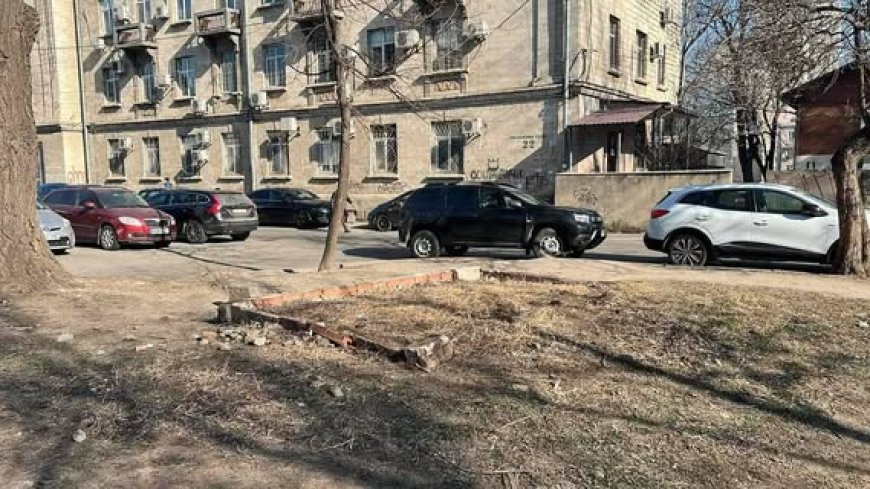 Din categoria ”gherete amplasate contrar prevederilor Regulamentului de desfășurare a activității de comerț în municipiul Chișinău, demontate și evacuate”