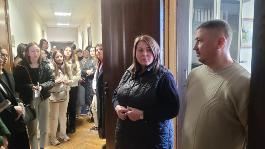 Astăzi, Pretura sectorului Rîșcani și-a  deschis larg ușile pentru studenți Departamentului Finanțe și Bănci din cadrul Universității de Stat a Republicii Moldova.
