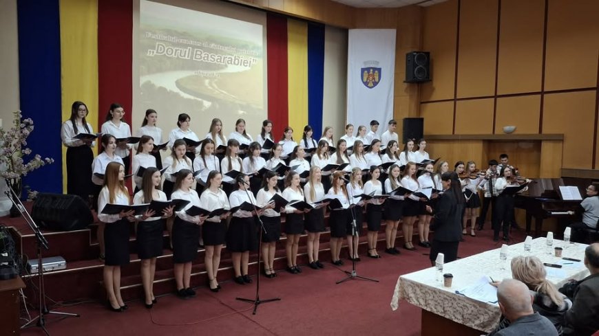În Sala de festivități a Preturii sectorului Rîșcani, s-a desfășurat la data de 27.03.2025, Festivalul-concurs „Dorul Basarabiei”