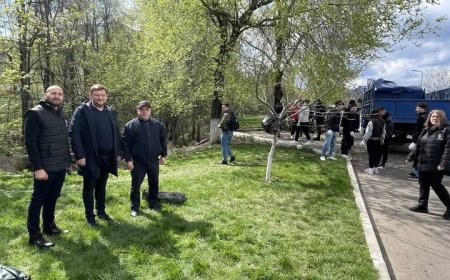 Campania de salubrizare „Curățenia generală de primăvară" s-a desfăşurat astăzi, în sectorul Rîșcani al Capitalei