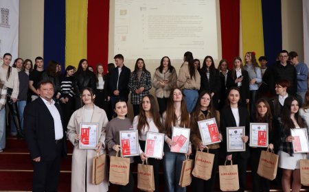 Premierea concursului dedicat „Zilei Internaționale a Cărții și a Dreptului de autor”