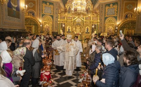 Slujba Învierii din Noaptea Sfintelor Paști