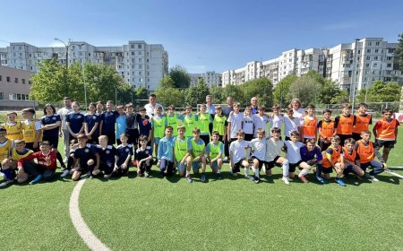 În sectorul Rîșcani s-a dat start Turneului Republican de minifotbal „Guguță” și "Speranța".