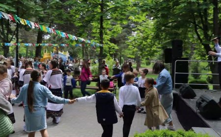 Ziua Familie sărbătorită astăzi în sectorul Rîșcani al Capitalei cu distracție și voie bună.
