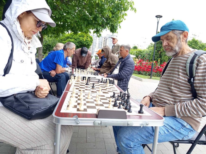 Competiție la șah