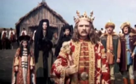 Astăzi prăznuim cu evlavie pe slăvitul Voievod Ștefan cel Mare și Sfânt — apărător al credinței, al țării și al neamului...