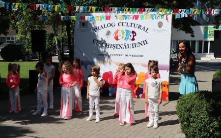 Micile talente ale sectorului Rîșcani, studioul muzical-coregrafic "Picături muzicale"