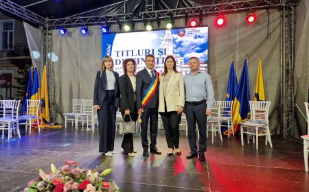 La mulți ani, Arad!