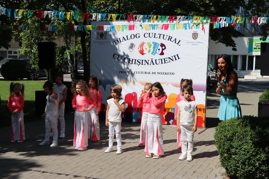 Micile talente ale sectorului Rîșcani, studioul muzical-coregrafic "Picături muzicale"