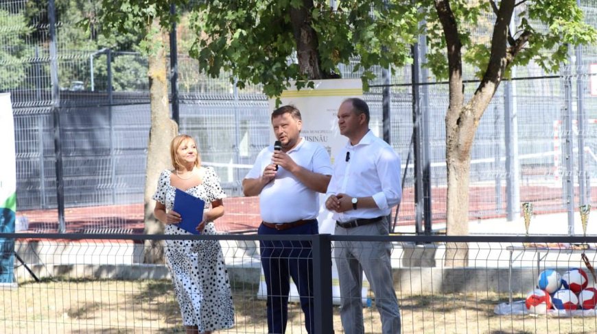 Inaugurarea terenurilor de sport multifuncționale din Pădurea -Parc "Dumitru Rîșcanu "
