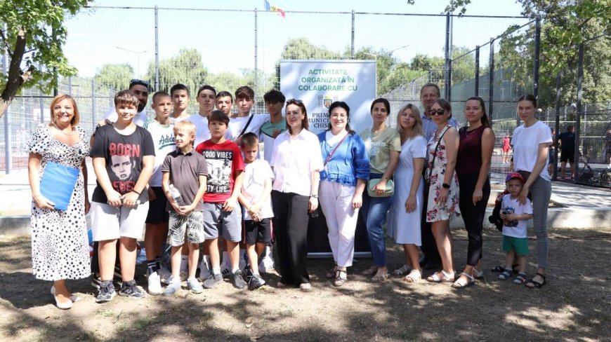 Inaugurarea terenurilor de sport multifuncționale din Pădurea -Parc "Dumitru Rîșcanu "