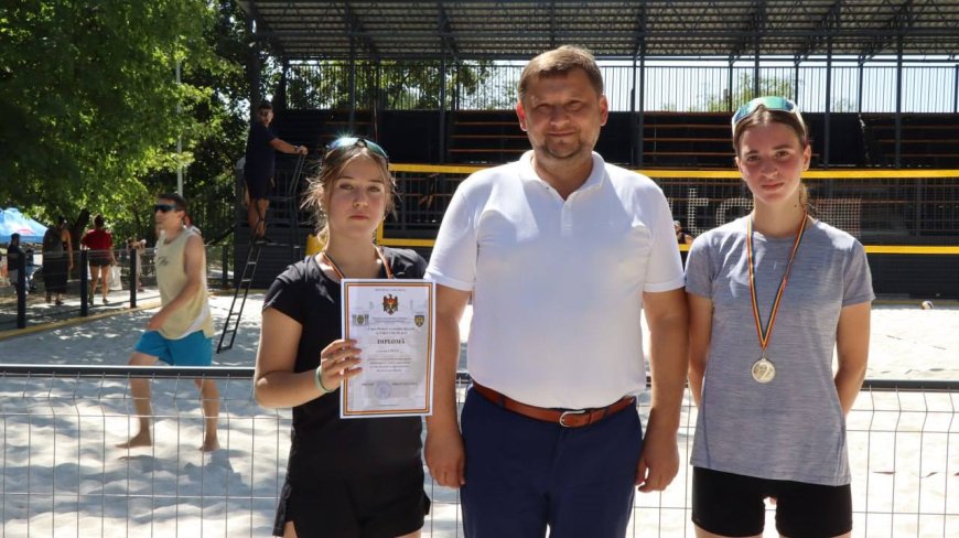 Inaugurarea terenurilor de sport multifuncționale din Pădurea -Parc "Dumitru Rîșcanu "