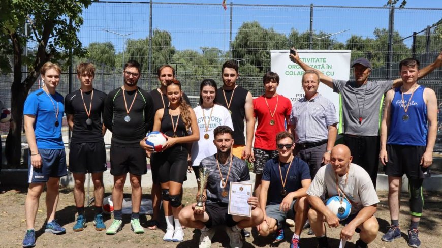 Inaugurarea terenurilor de sport multifuncționale din Pădurea -Parc "Dumitru Rîșcanu "