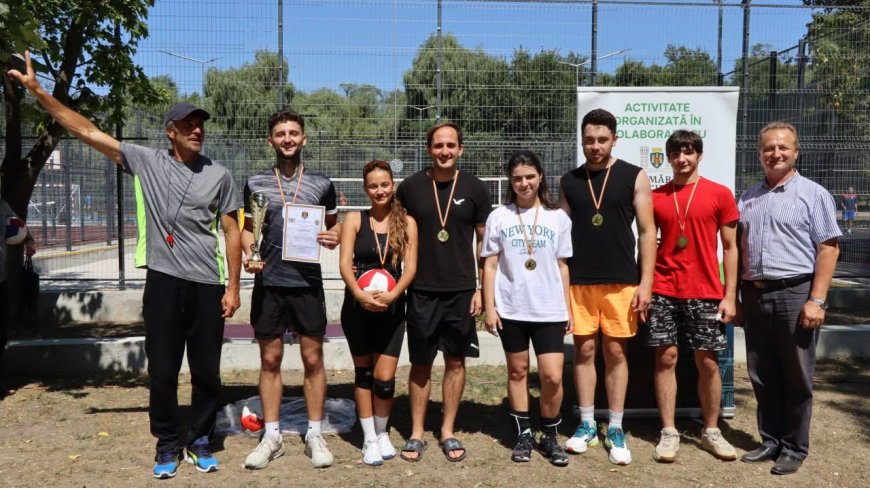 Inaugurarea terenurilor de sport multifuncționale din Pădurea -Parc "Dumitru Rîșcanu "
