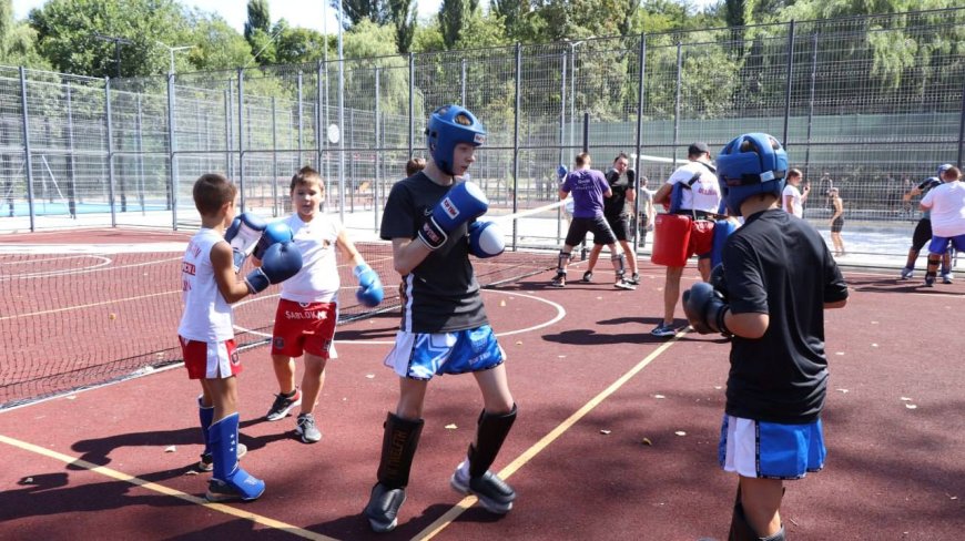 Inaugurarea terenurilor de sport multifuncționale din Pădurea -Parc "Dumitru Rîșcanu "