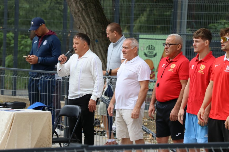 În acest week-end, în pădurea - parc „Dumitru Rîșcanu”, a avut loc Turneul la lupte pe plajă destinat categoriilor de vârstă U-15 și U-17.