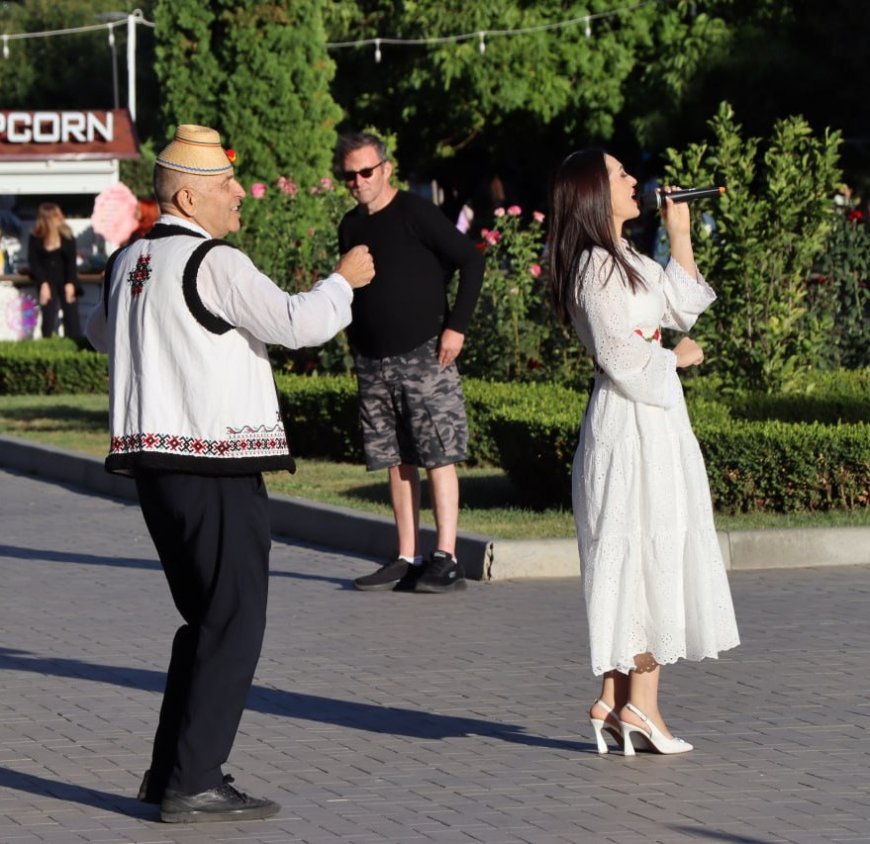 „Dialog cultural de weekend cu Chișinăuienii”