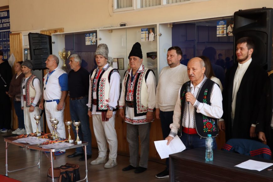 Campionatul deschis la „Trânta” (vârsta U-15) s-a desfașurat astăzi în sectorul Rîșcani al Capitalei, consacrat Hramului orașului Chișinău