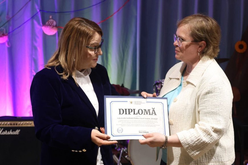 33 de ani de la fondarea Școlii-Grădiniță Experimentală Waldorf (ulterior devenită LiceulTeoretic Waldorf) din Chișinău