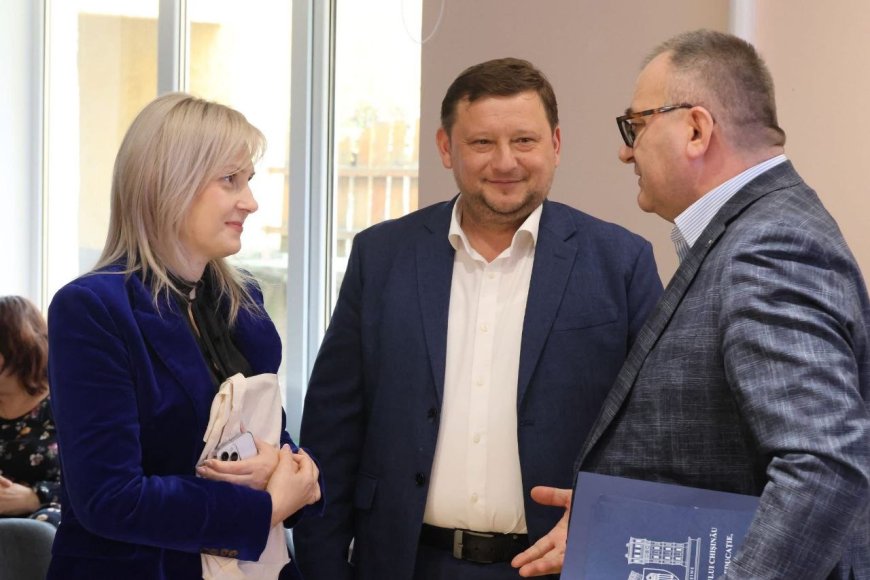 33 de ani de la fondarea Școlii-Grădiniță Experimentală Waldorf (ulterior devenită LiceulTeoretic Waldorf) din Chișinău