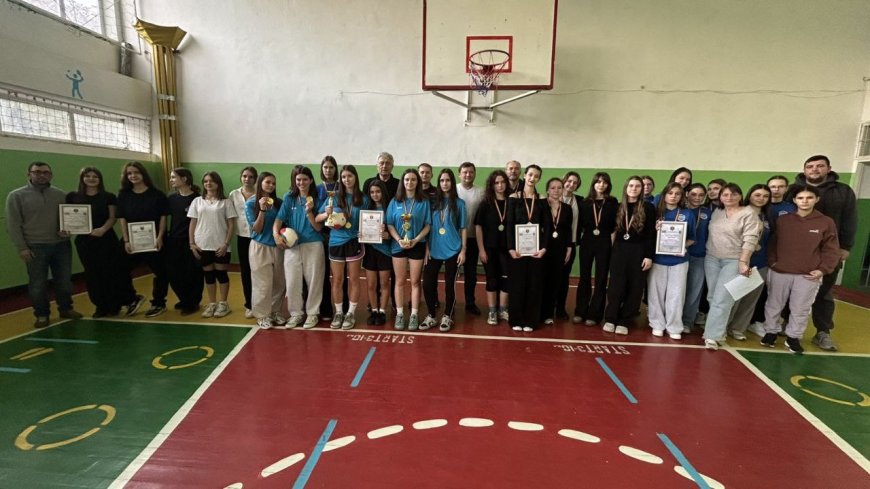 Rezultatele finale la etapa de sector la volei (echipe femenine)