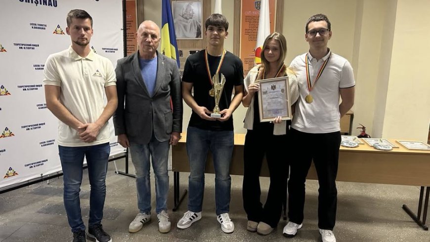 Finala competițiilor interșcolare la tenis de masa în sectorul Rîșcani, organizate de Pretura sectorului Rîşcani