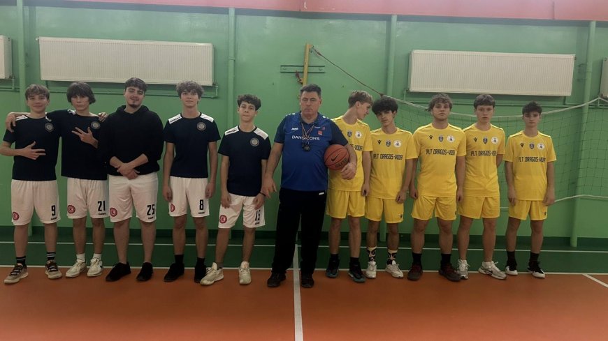 În sectorul Rîșcani s-a dat startul competițiilor sportive interșcolare la baschet!