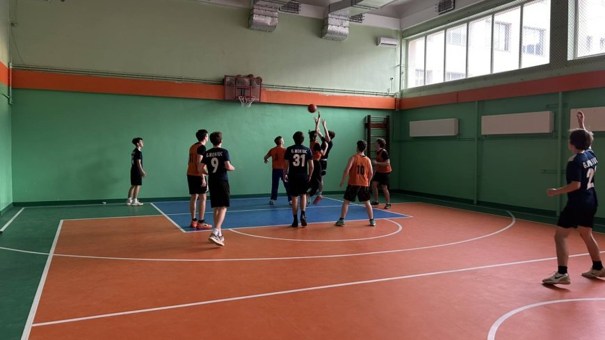 În sectorul Rîșcani a avut loc premierea echipelor învingătoare la baschet, între instituțiile preuniversitare din sector.