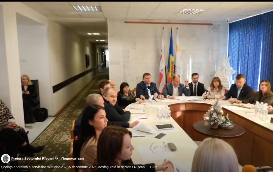 Ședința operativă a serviciilor municipale – 15 decembrie 2025, desfășurată în sectorul Rîșcani.     Raportor: Șefa Dire...